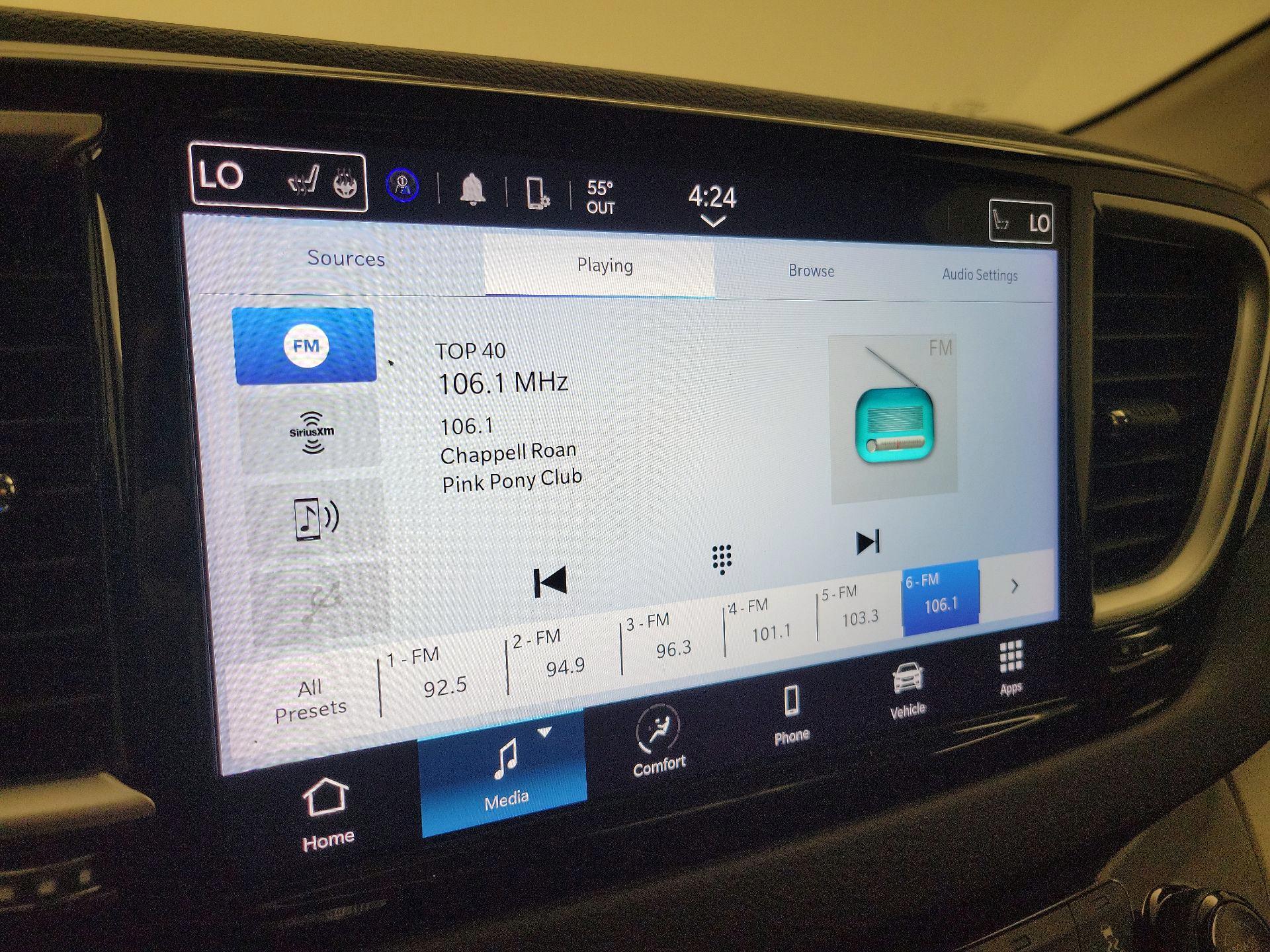 Thumbnail: 2023 Chrysler Pacifica - 14