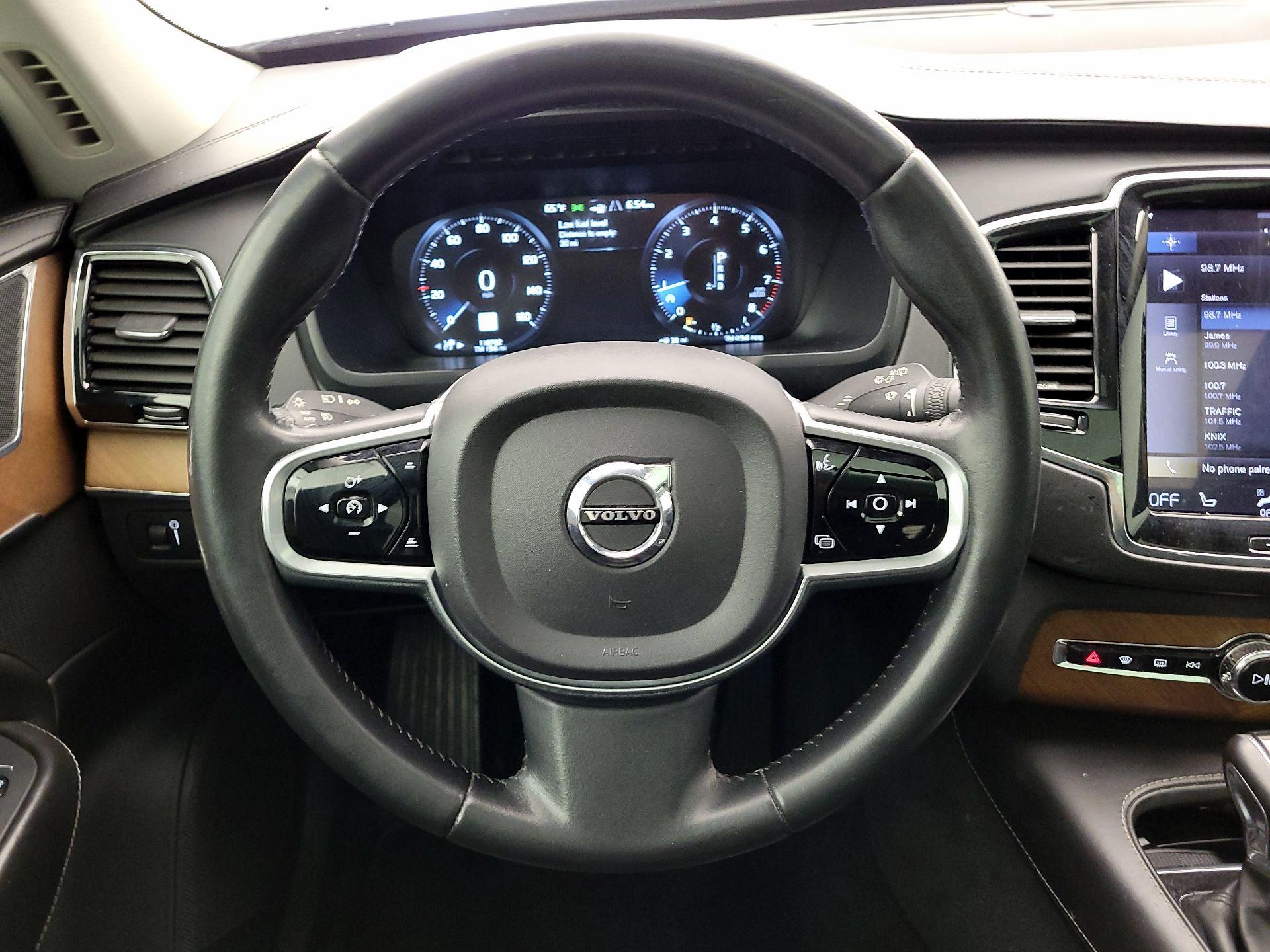 Thumbnail: 2016 Volvo XC90 - 10