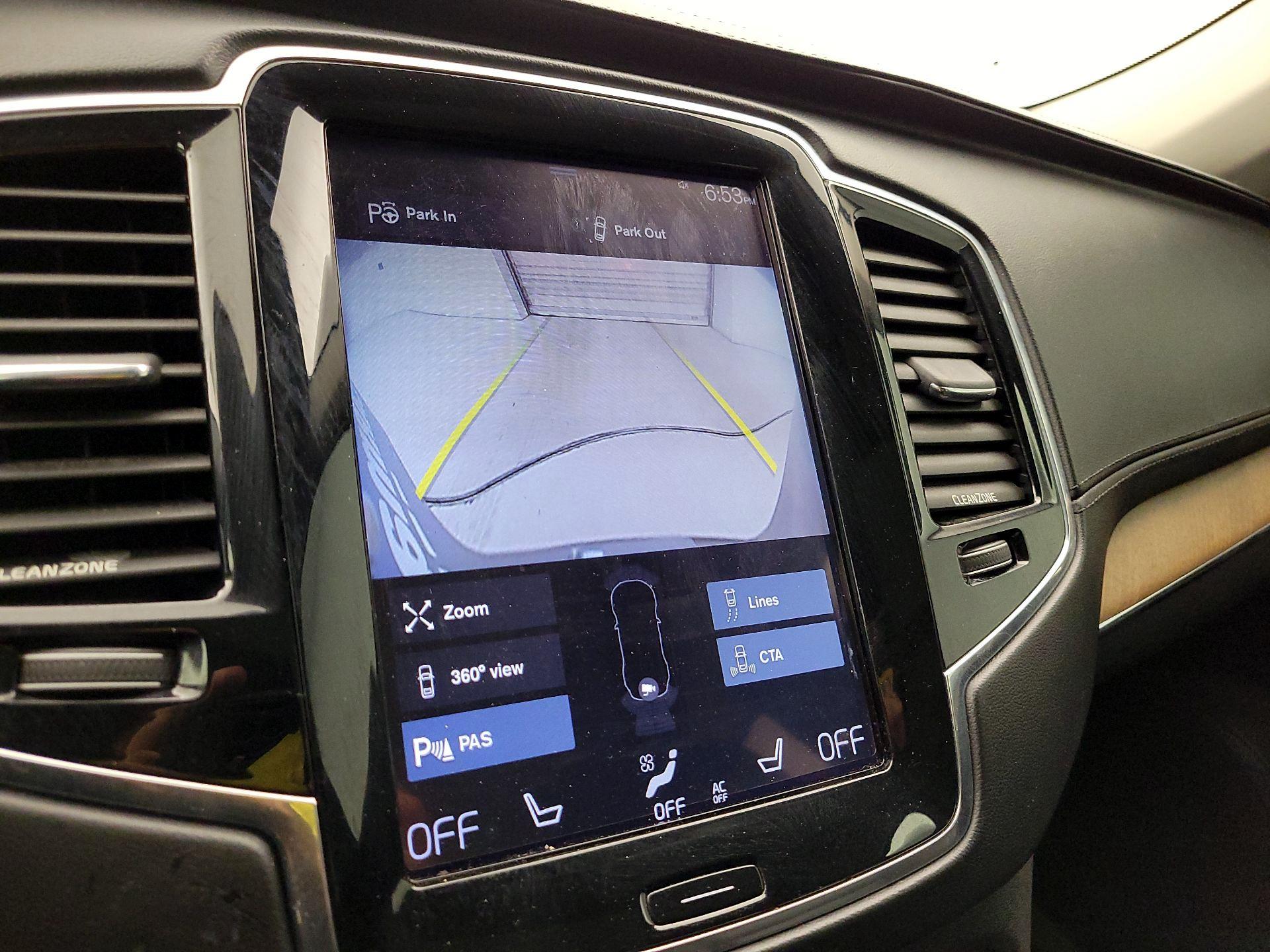 Thumbnail: 2016 Volvo XC90 - 14