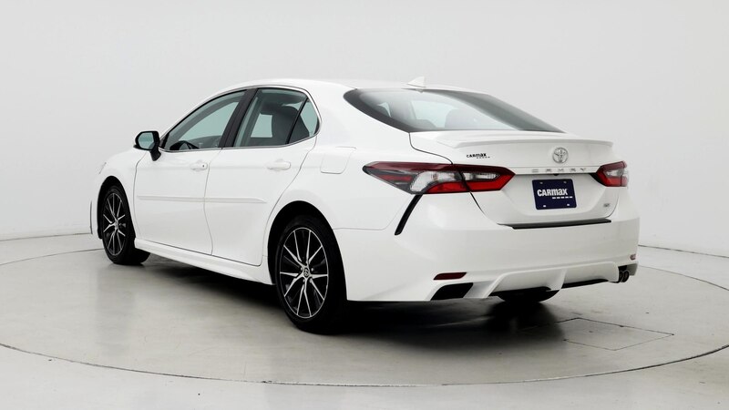 2021 Toyota Camry SE 2