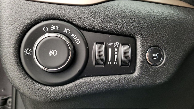 2017 Jeep Cherokee Limited Edition 13