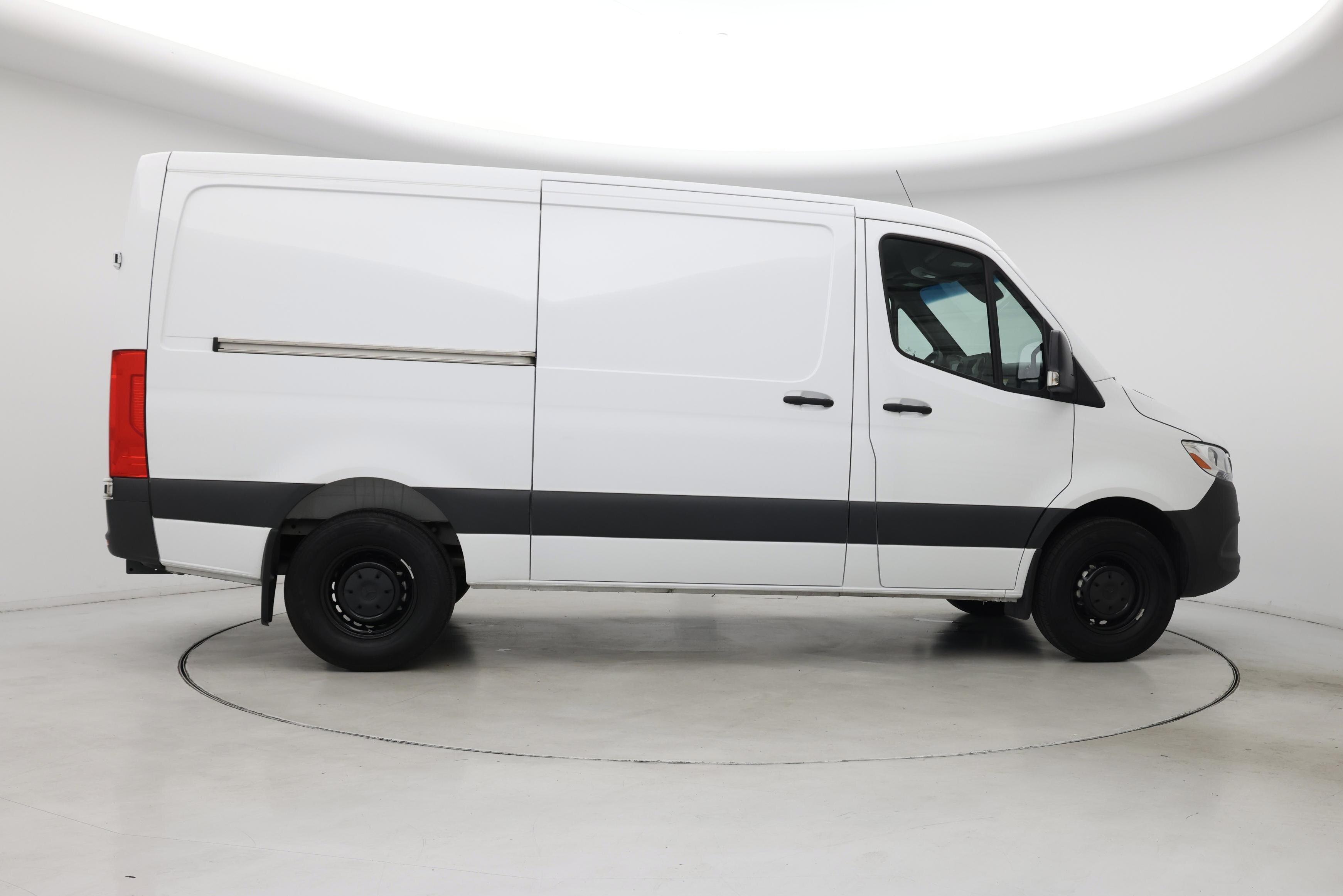 Thumbnail: 2024 Mercedes-Benz Sprinter - 7