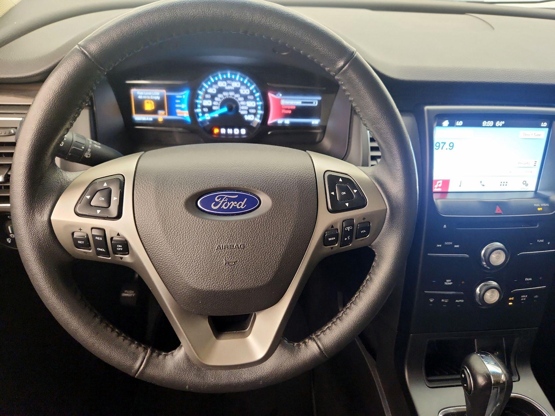Thumbnail: 2017 Ford Flex - 10
