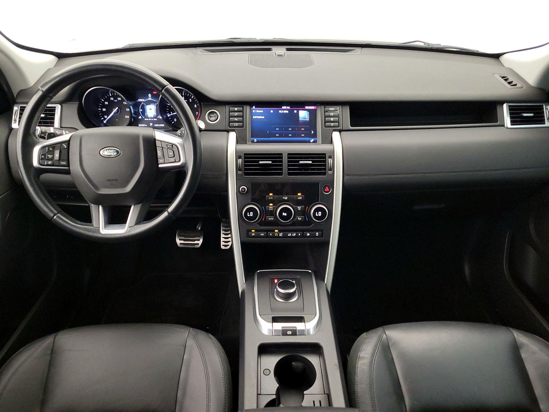Thumbnail: 2017 Land Rover Discovery Sport - 9
