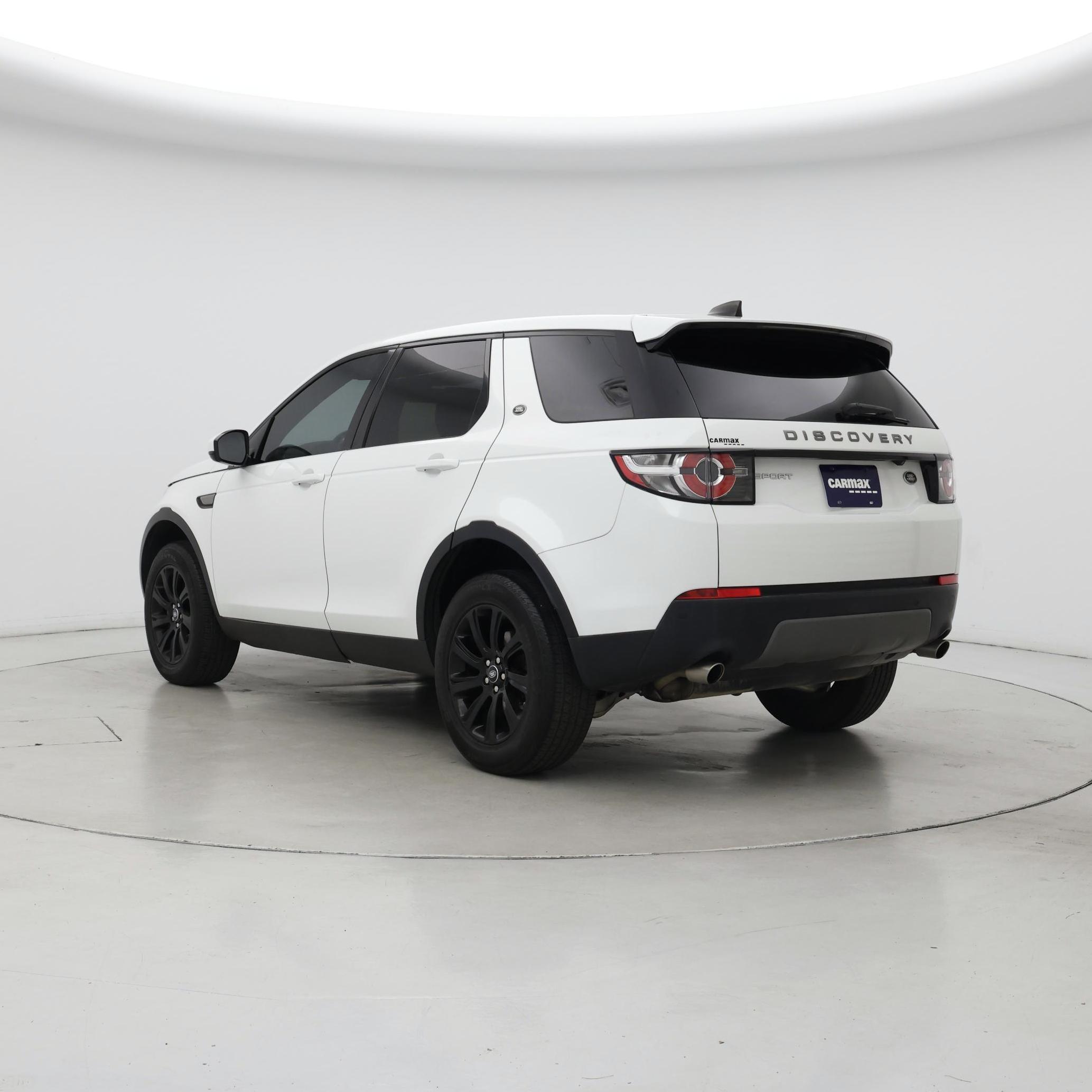 Thumbnail: 2017 Land Rover Discovery Sport - 2