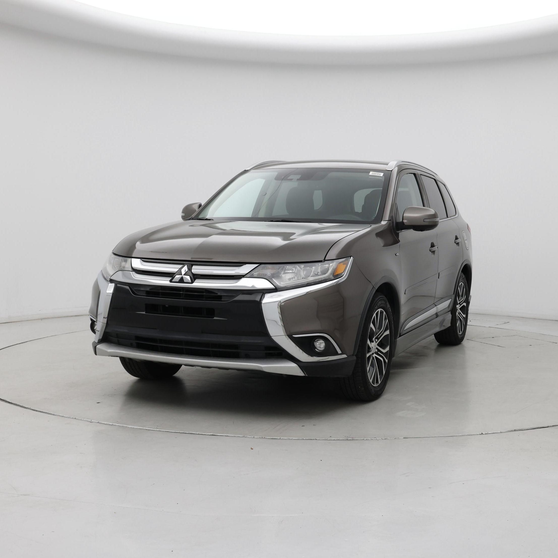 Thumbnail: 2017 Mitsubishi Outlander - 4