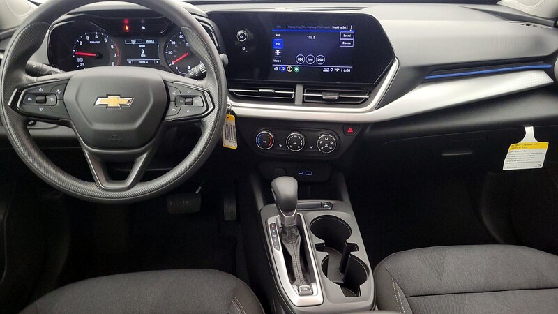 2024 Chevrolet Trax LS 9