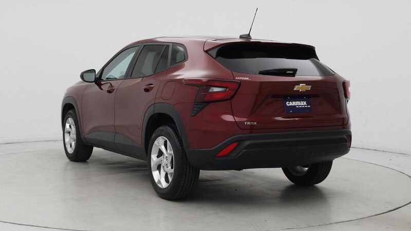 2024 Chevrolet Trax LS 2
