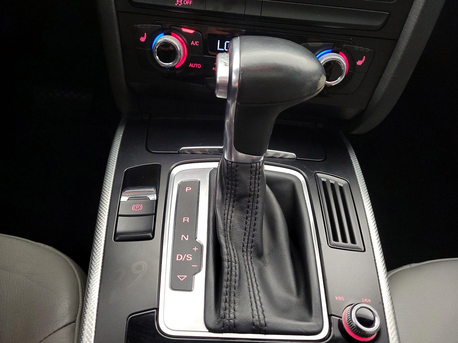 Thumbnail: 2015 Audi A4 - 17