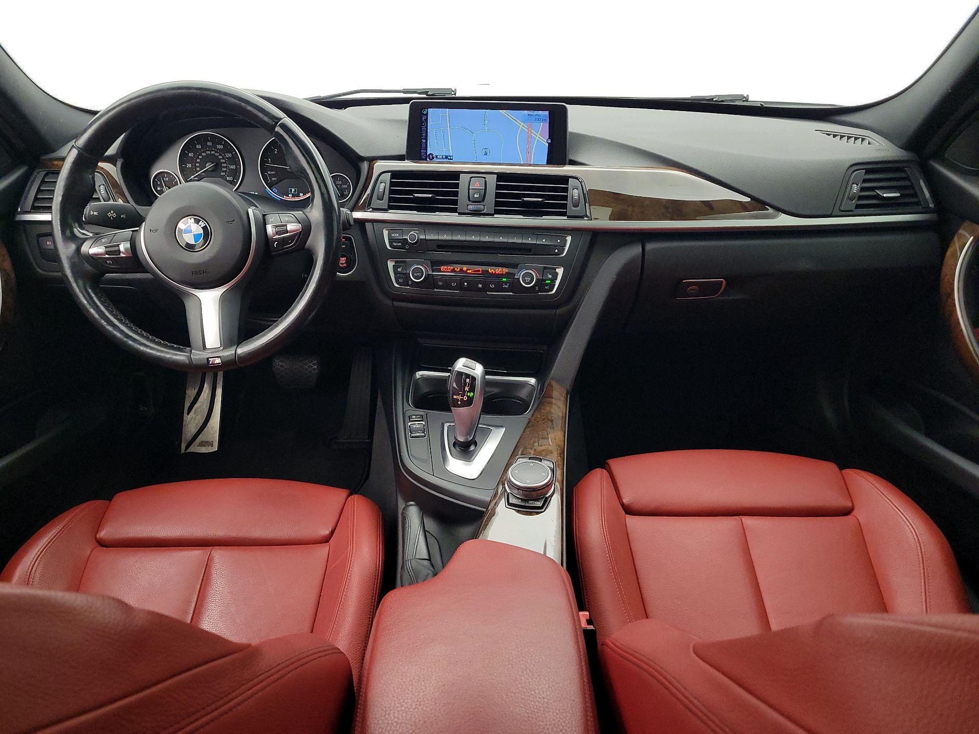 Thumbnail: 2015 BMW 3 Series - 9