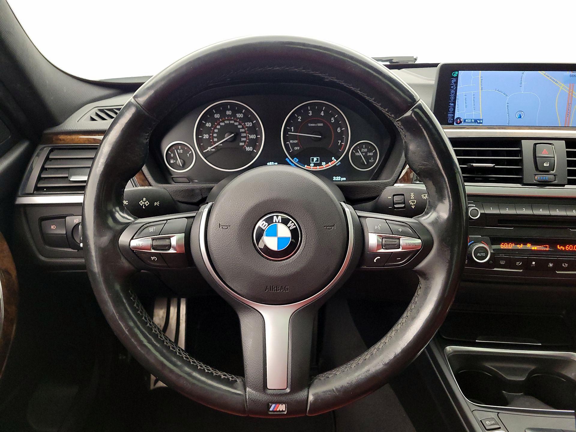 Thumbnail: 2015 BMW 3 Series - 10