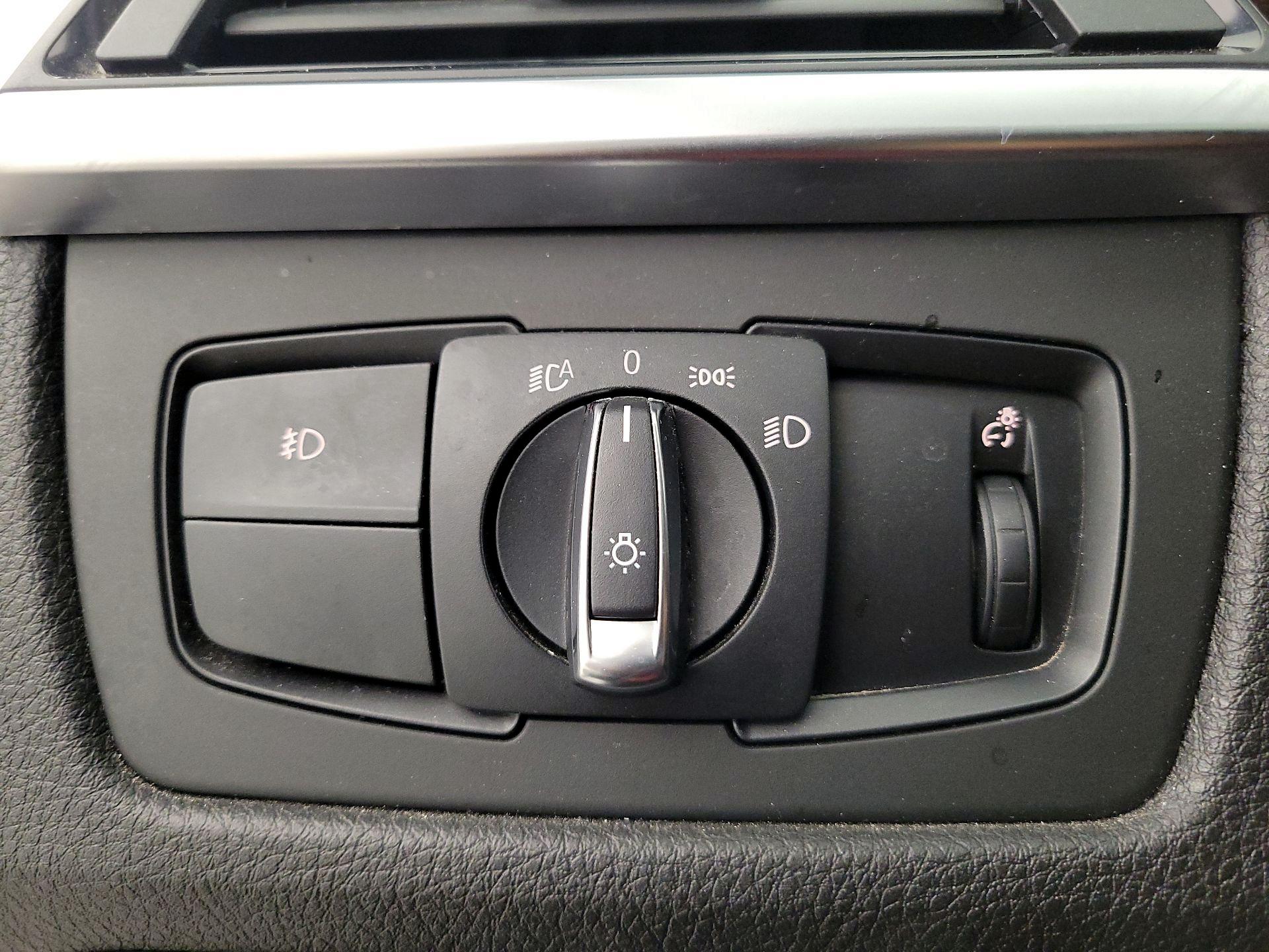 Thumbnail: 2015 BMW 3 Series - 13