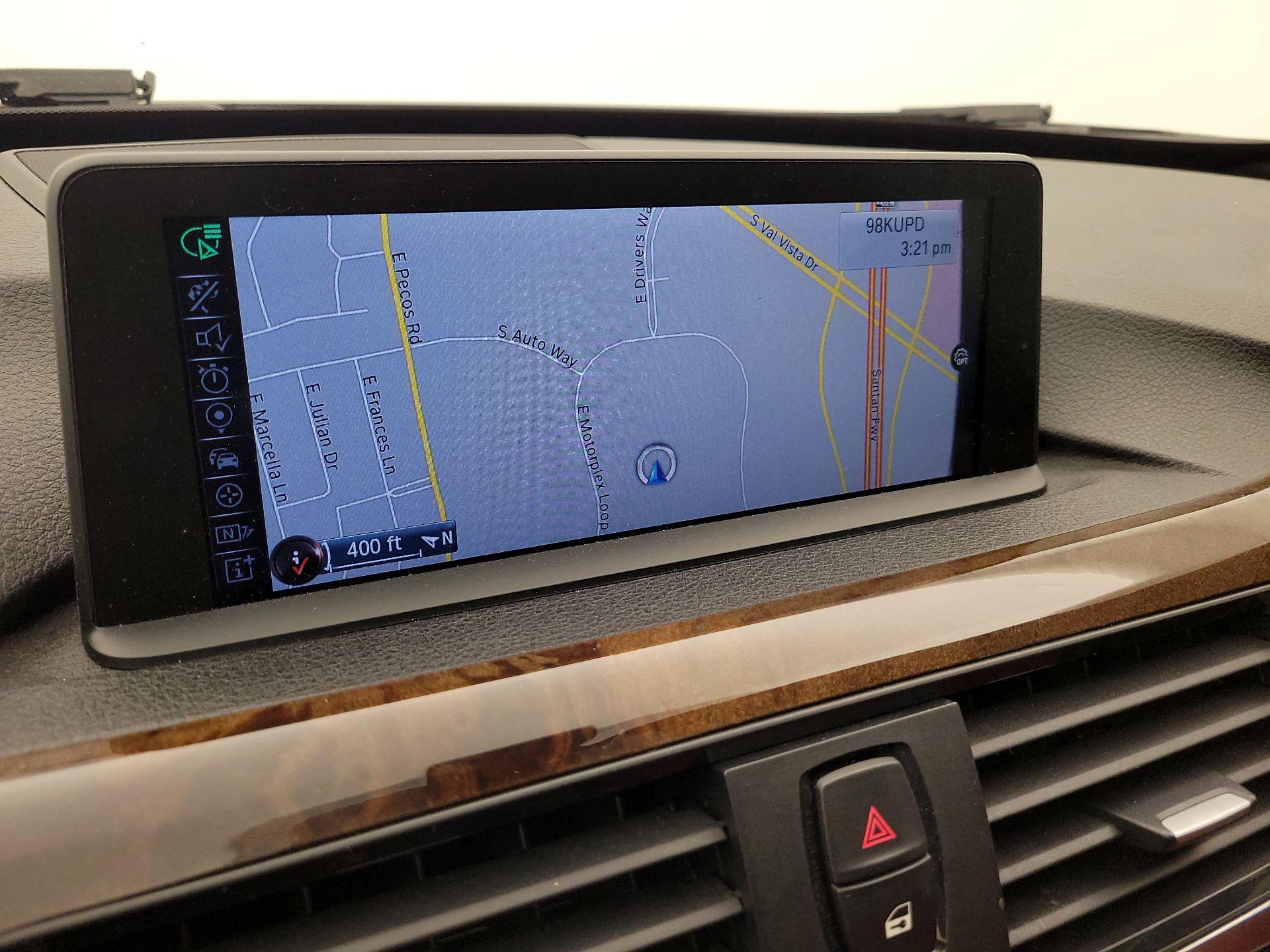 Thumbnail: 2015 BMW 3 Series - 14