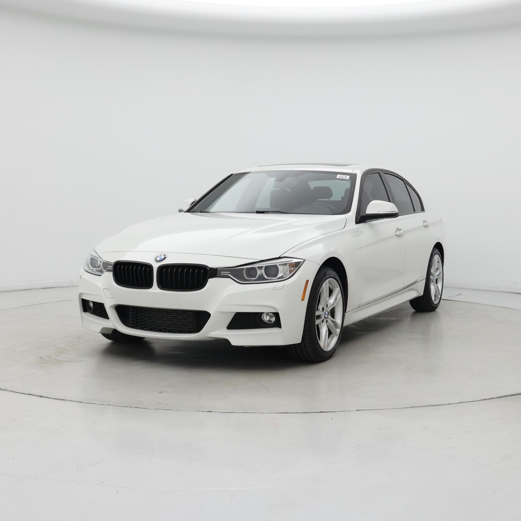 Thumbnail: 2015 BMW 3 Series - 4