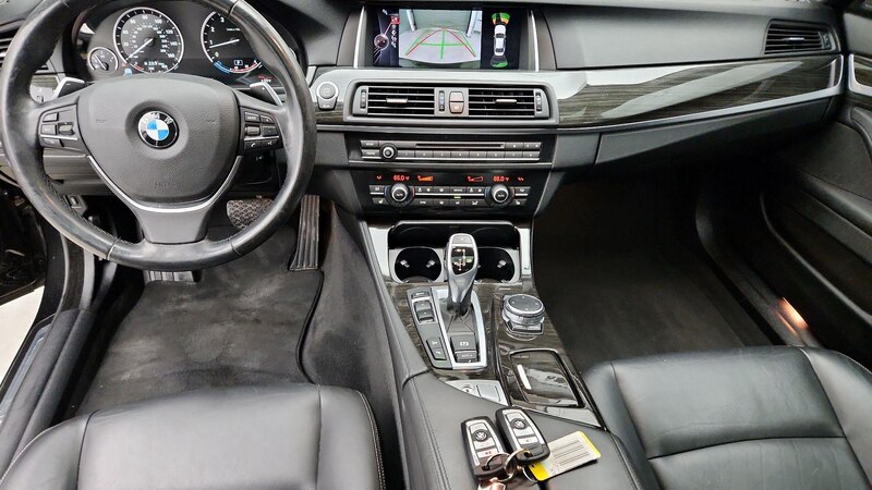 2016 BMW 5 Series 535xi 9