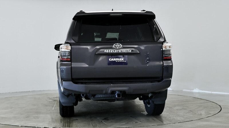 2021 Toyota 4Runner SR5 6