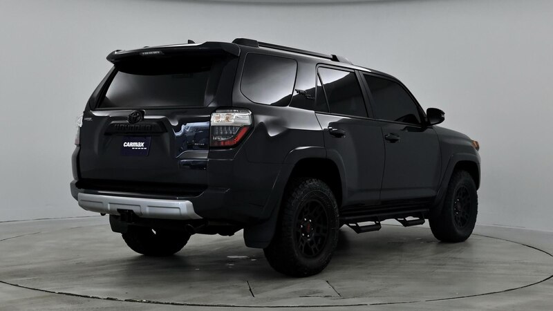 2024 Toyota 4Runner TRD Off Road 8