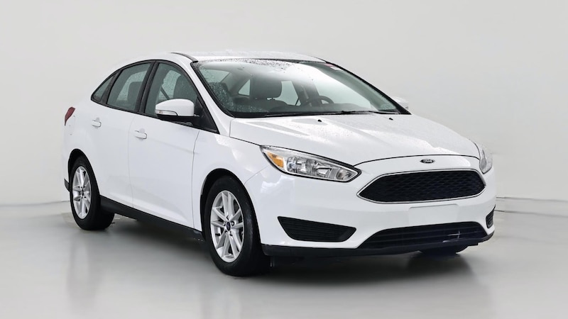 2016 Ford Focus SE Hero Image