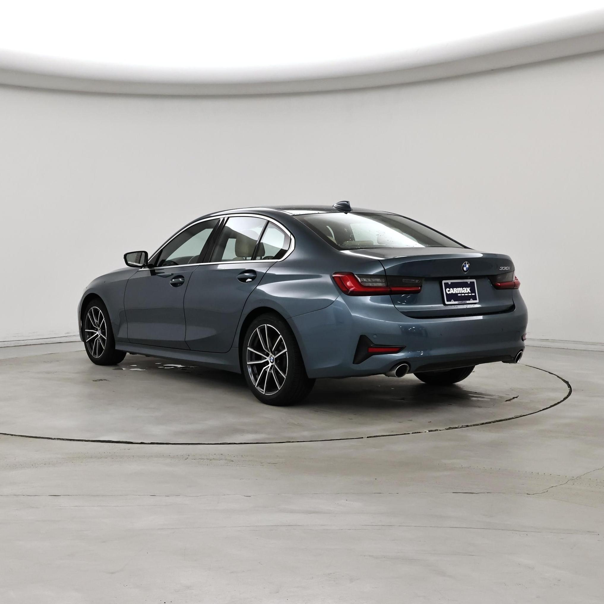 Thumbnail: 2020 BMW 3 Series - 2