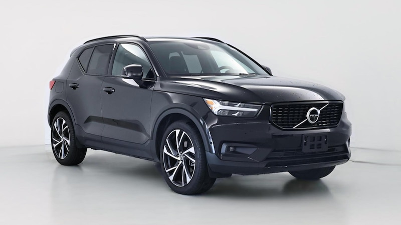 2021 Volvo XC40 T5 R-Design Hero Image