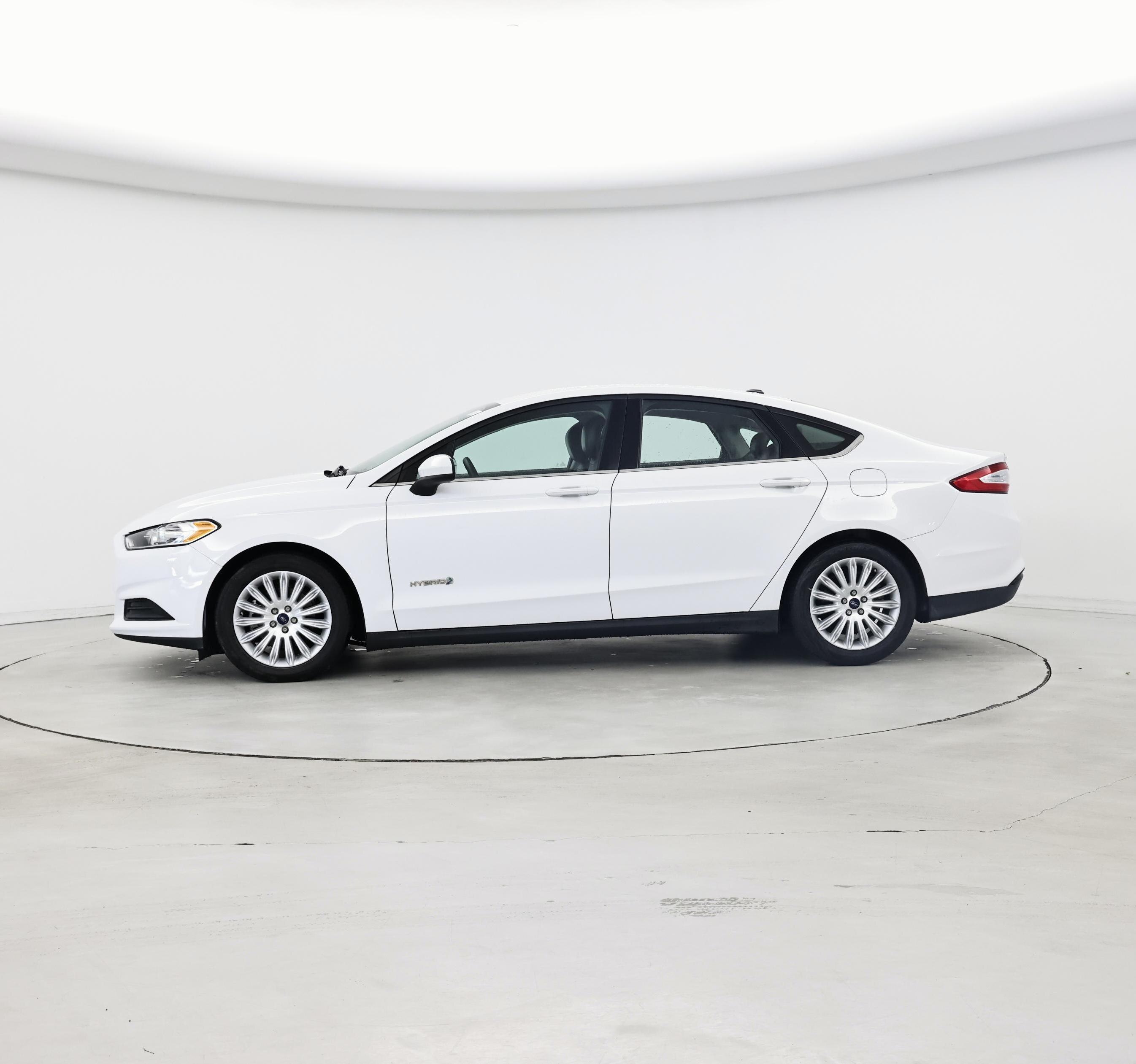 Thumbnail: 2015 Ford Fusion - 3
