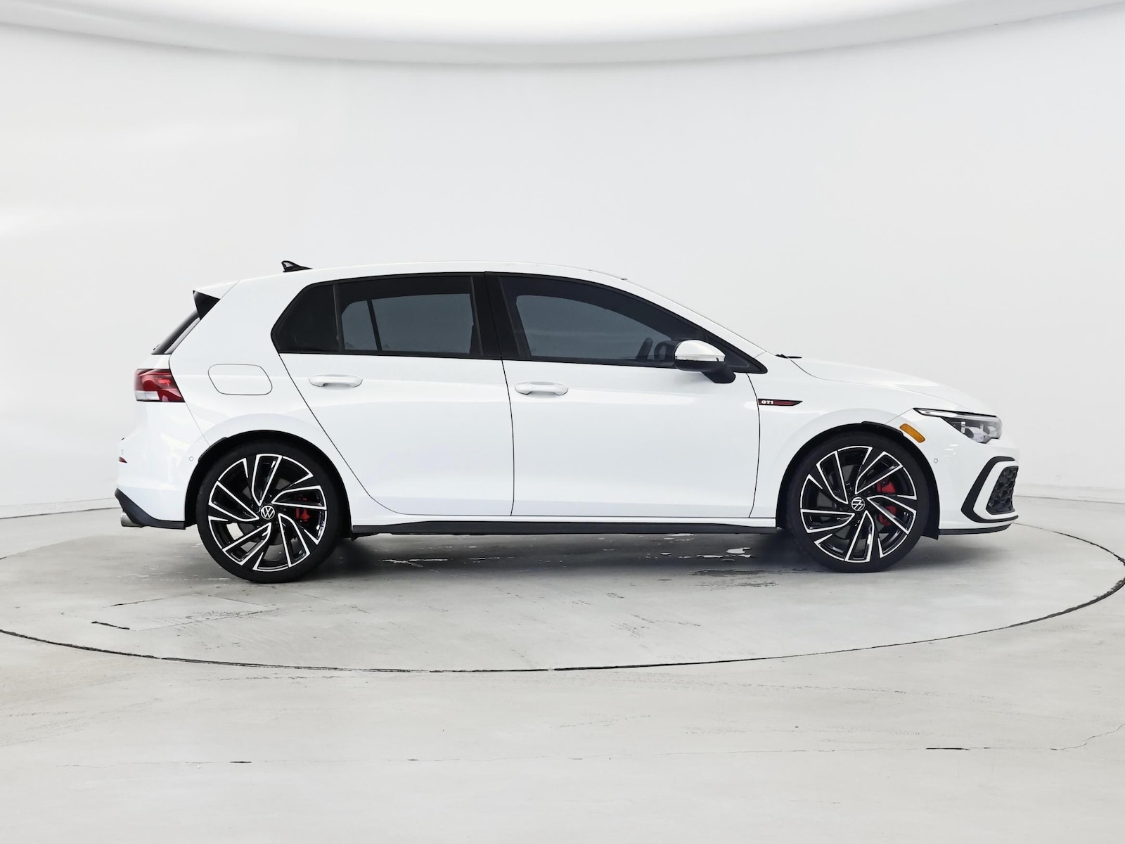 Image 8 of 2023 Volkswagen GTI Autobahn