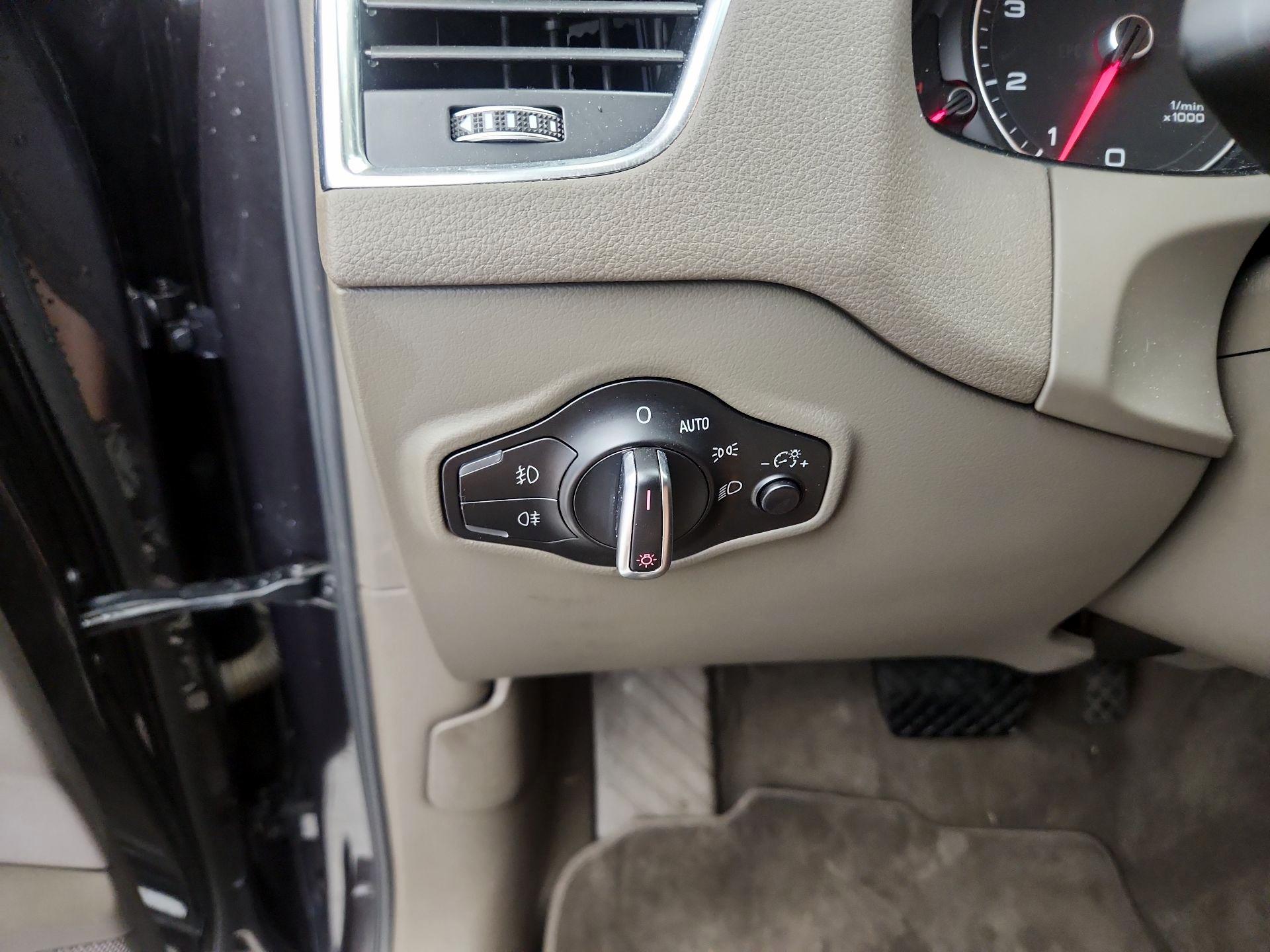 Thumbnail: 2016 Audi Q5 - 13