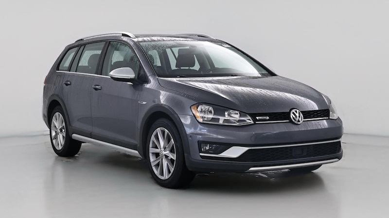 2017 Volkswagen Golf Alltrack SEL Hero Image