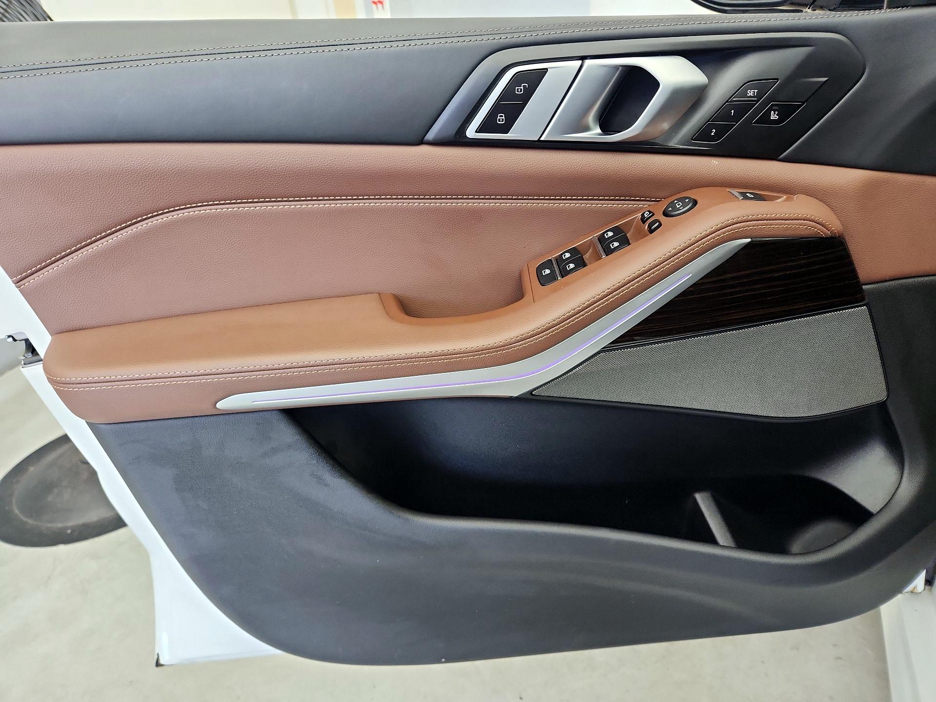 Thumbnail: 2020 BMW X5 - 12