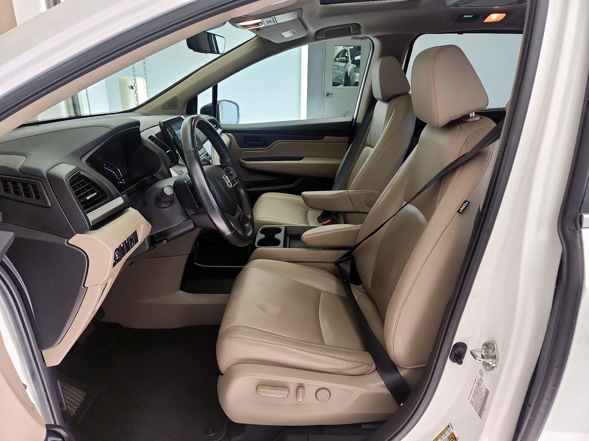 Thumbnail: 2020 Honda Odyssey - 11