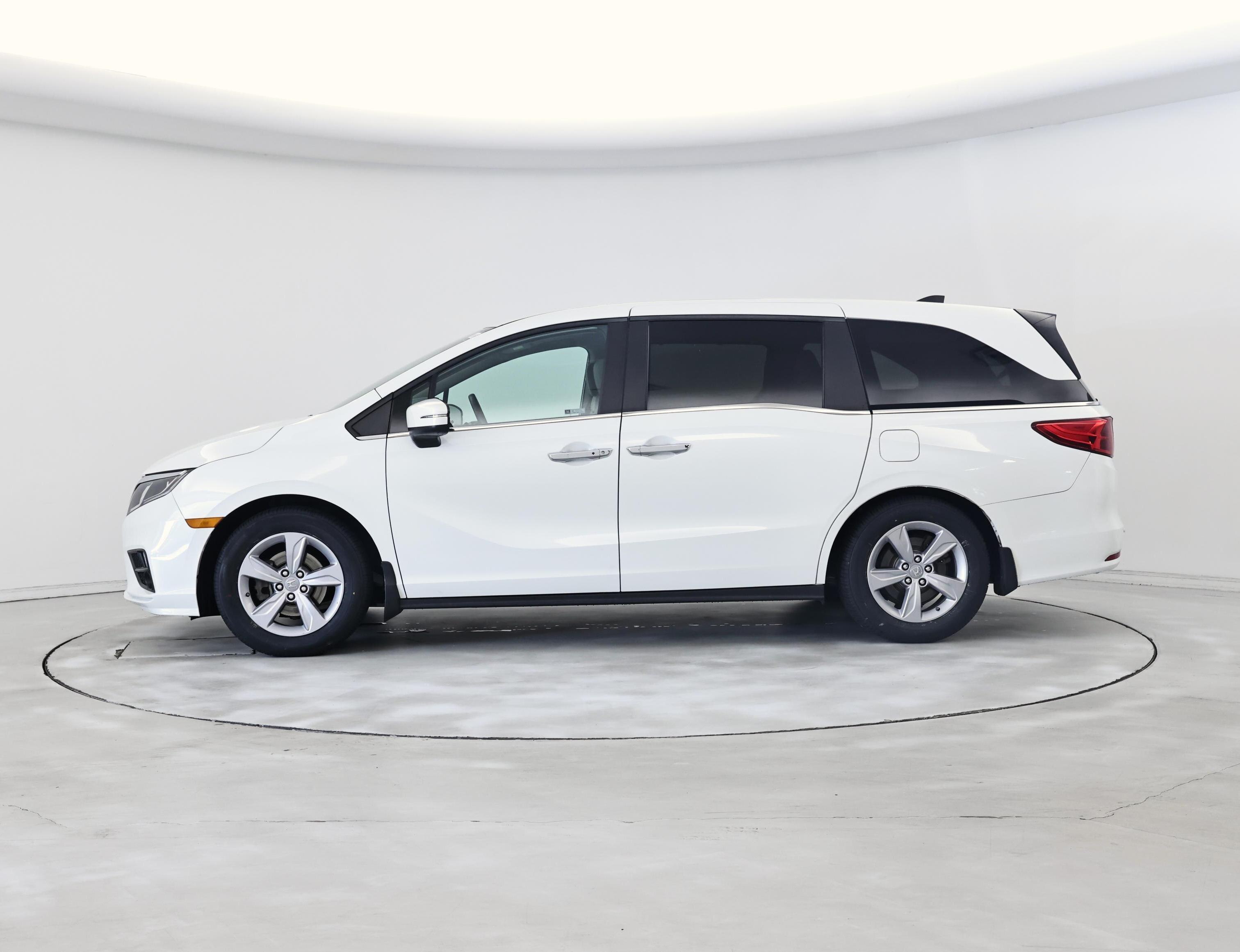 Thumbnail: 2020 Honda Odyssey - 3