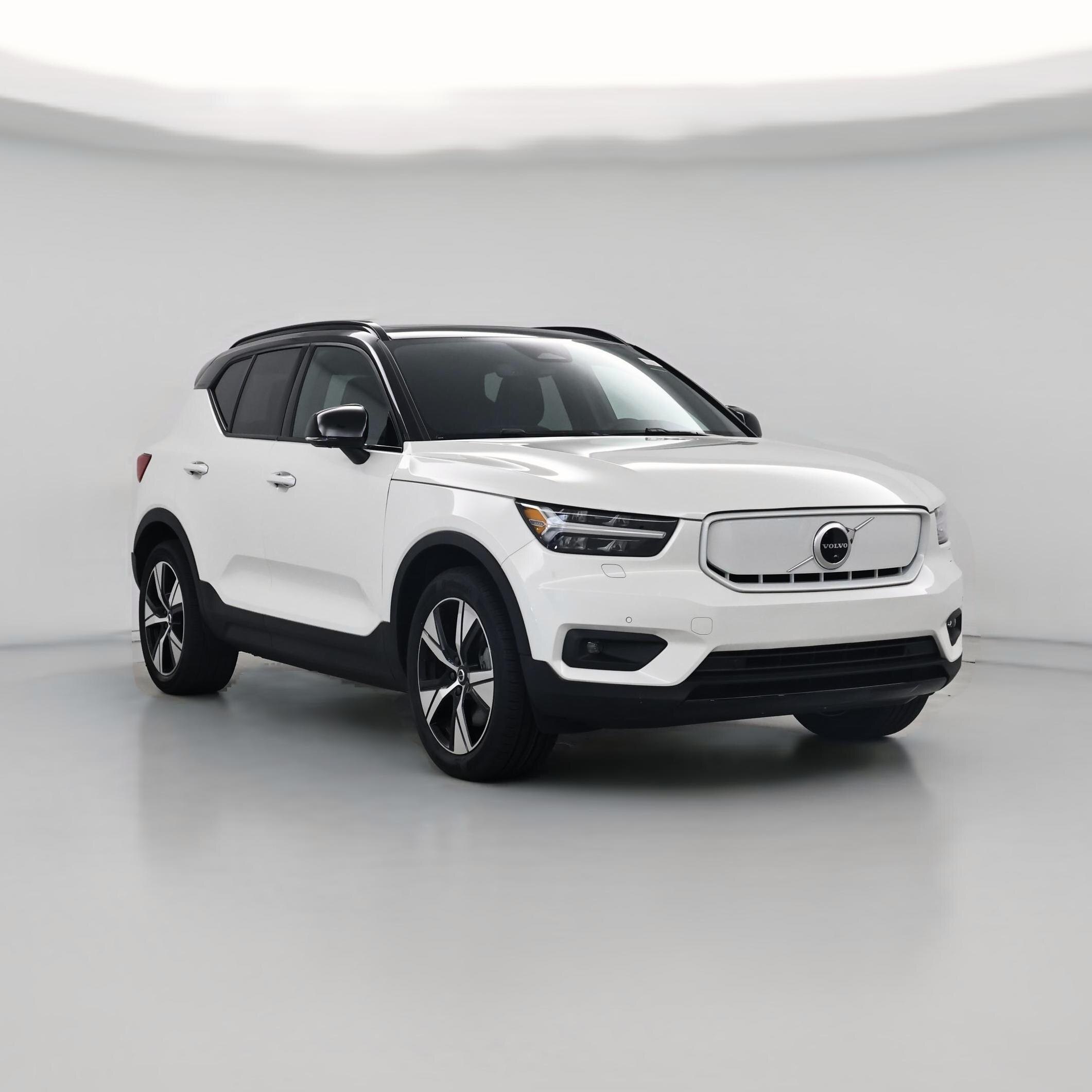 Thumbnail: 2021 Volvo XC40 - 1