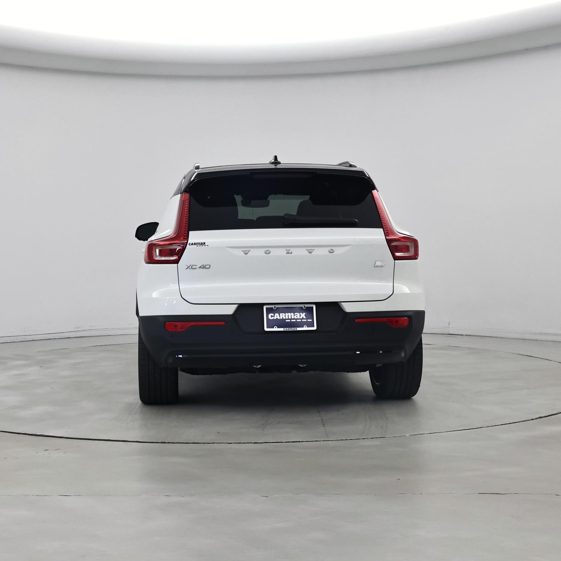 Thumbnail: 2021 Volvo XC40 - 6