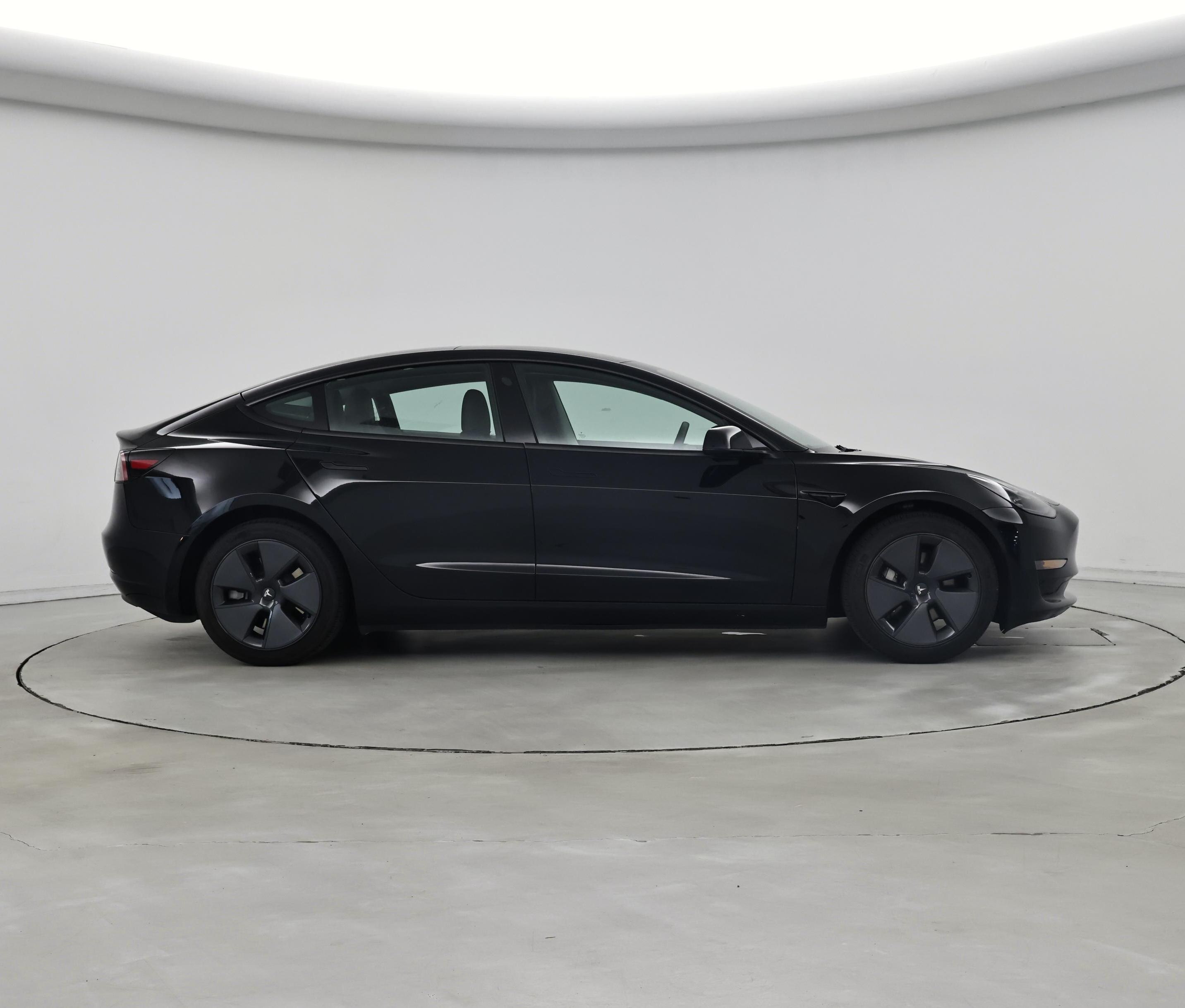 Thumbnail: 2023 Tesla Model 3 - 7