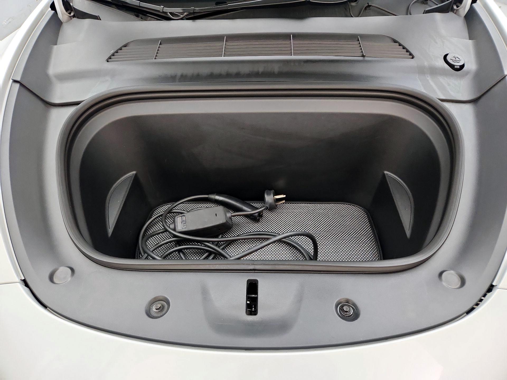 Thumbnail: 2022 Tesla Model Y - 20