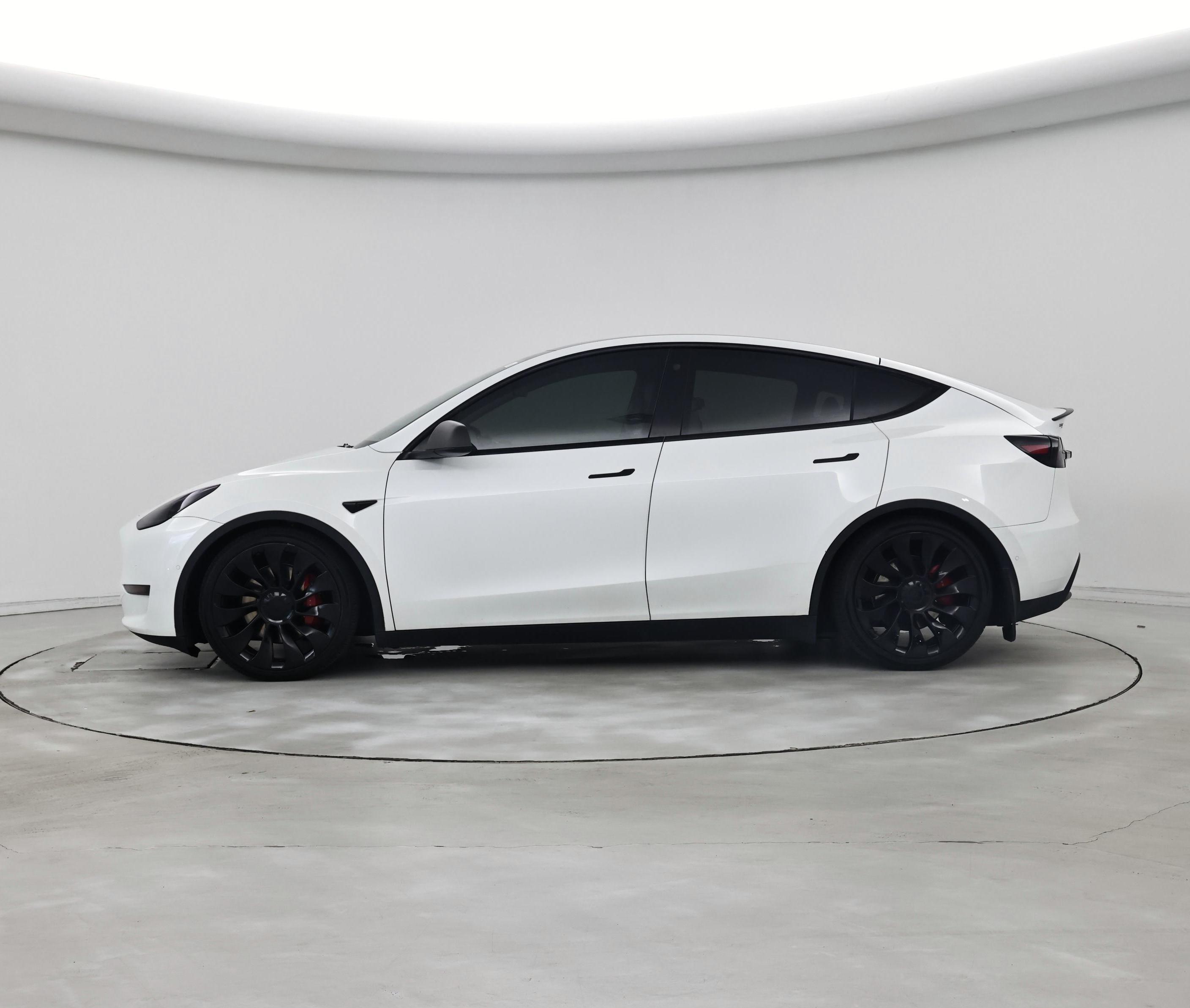 Thumbnail: 2022 Tesla Model Y - 3