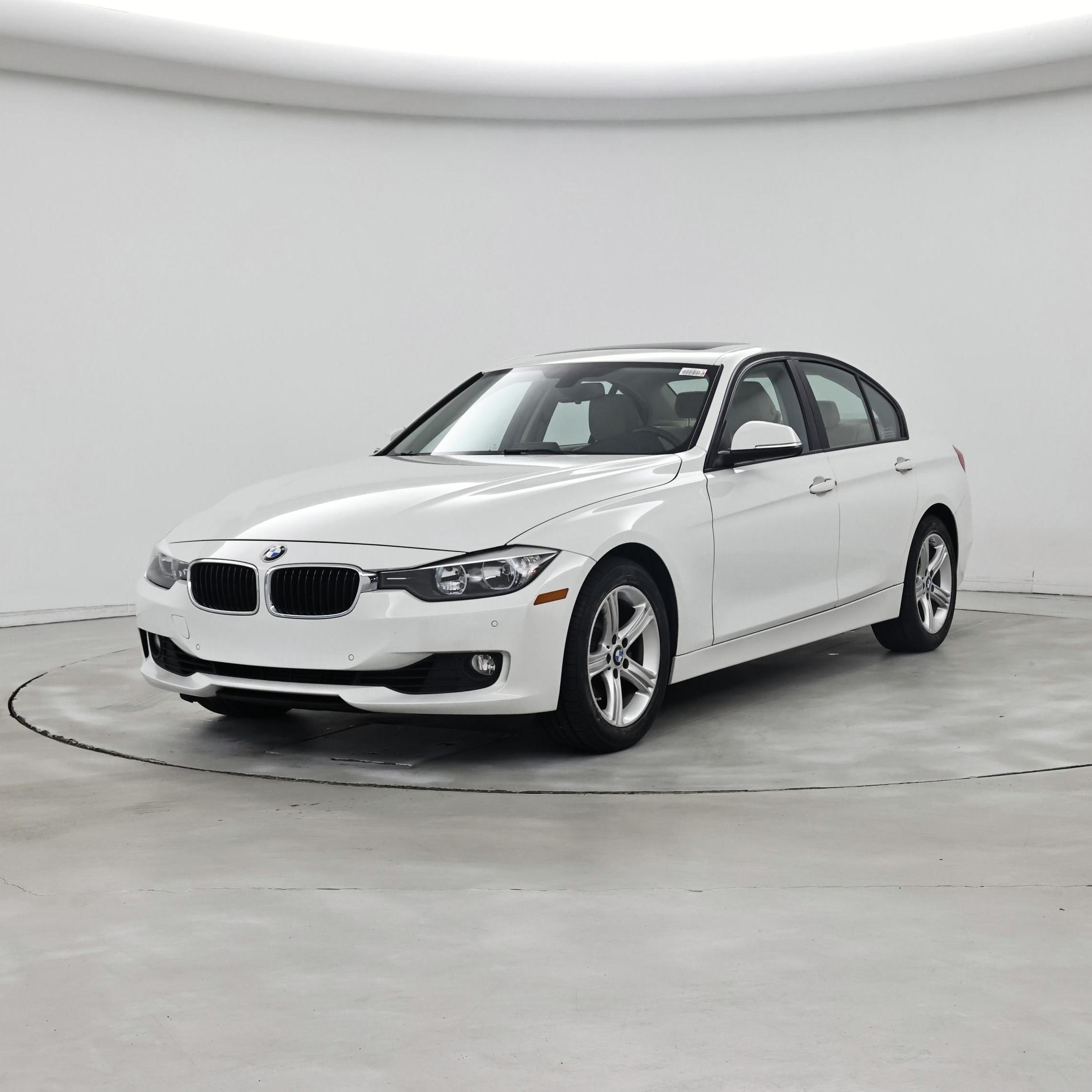 Thumbnail: 2015 BMW 3 Series - 4