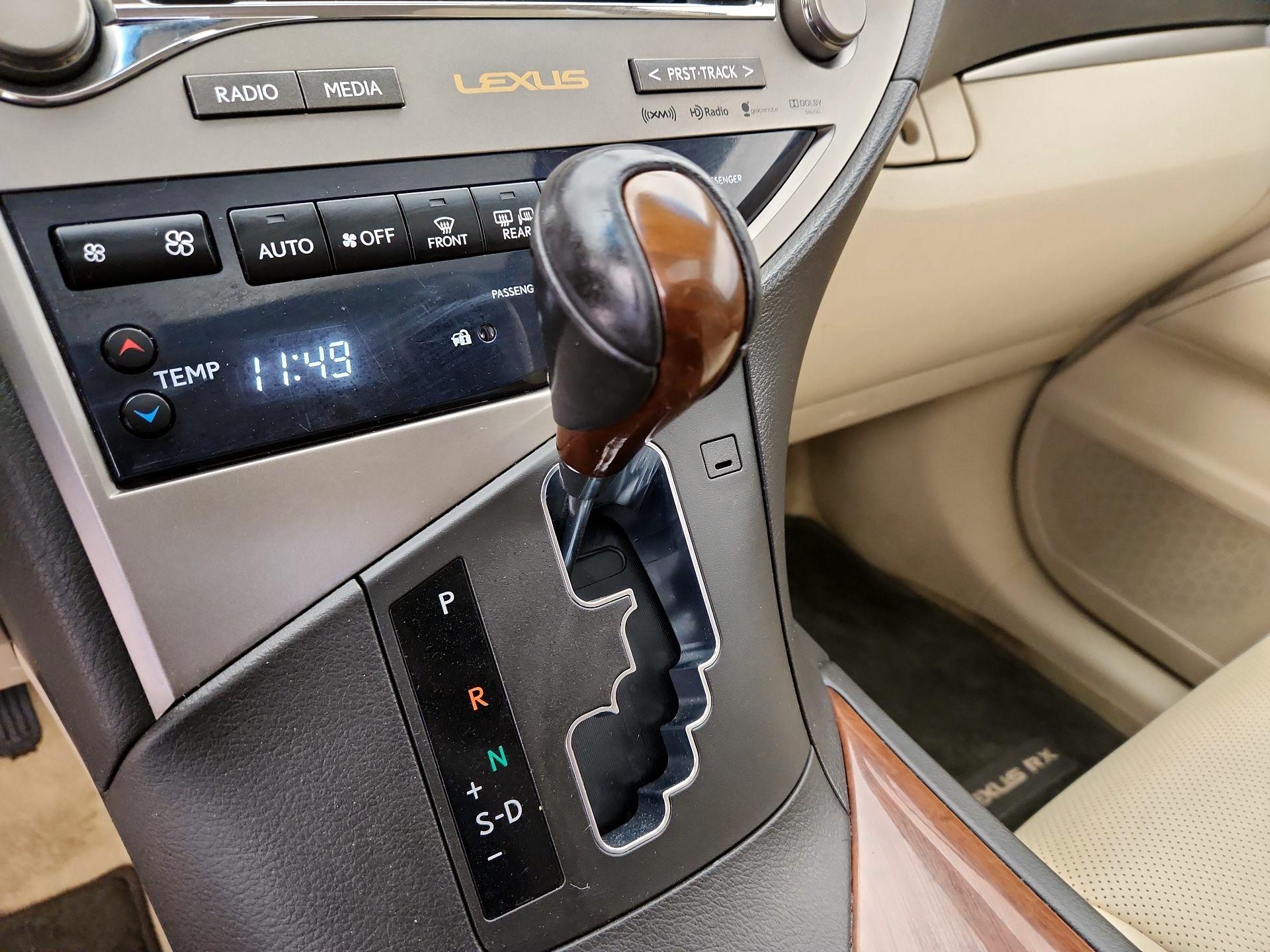 Thumbnail: 2013 Lexus RX - 17