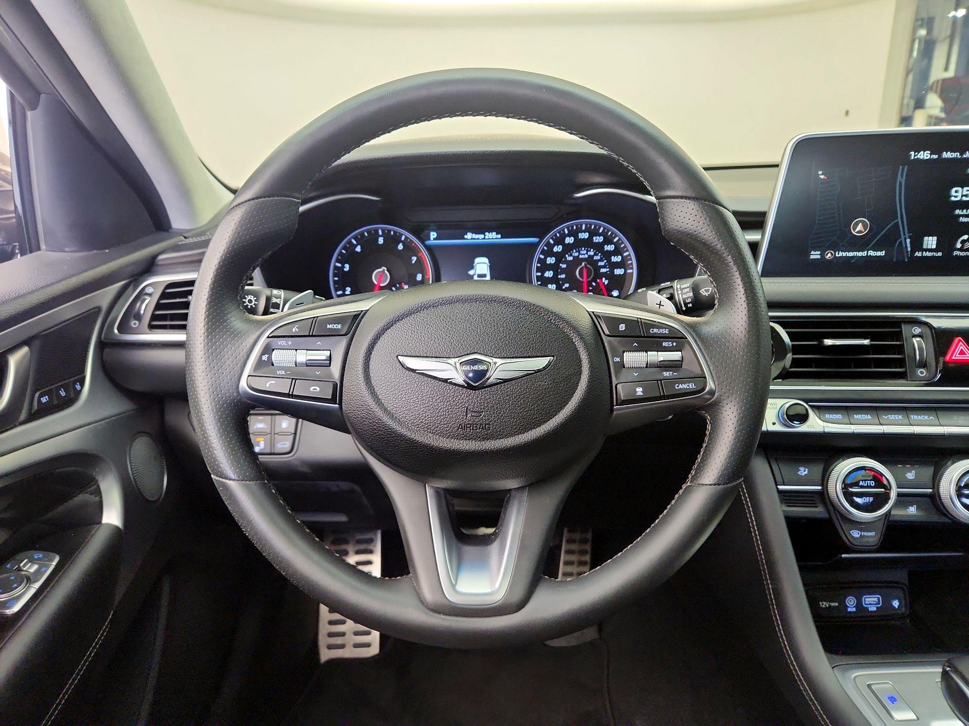 Thumbnail: 2019 Genesis G70 - 10