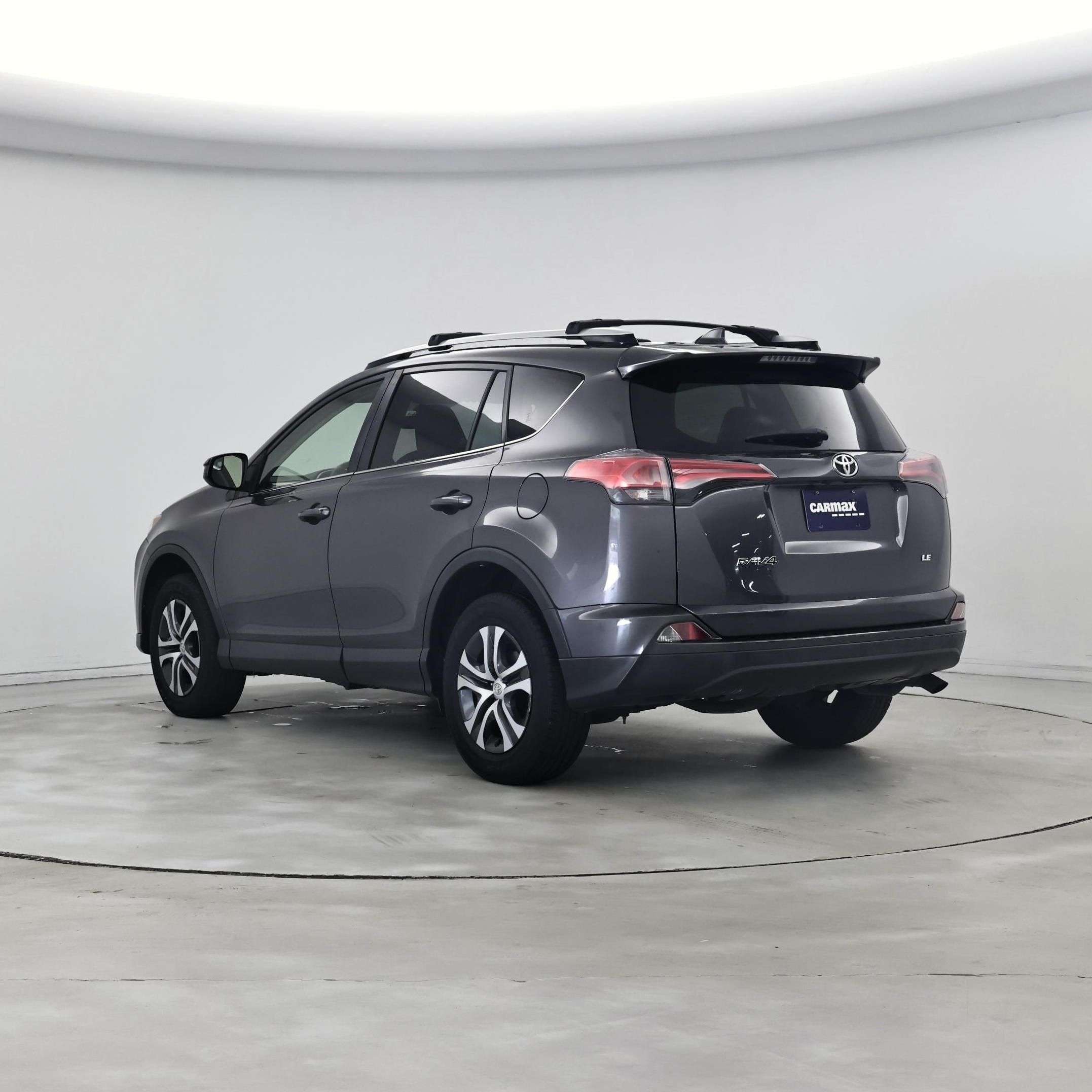 Thumbnail: 2016 Toyota RAV4 - 2