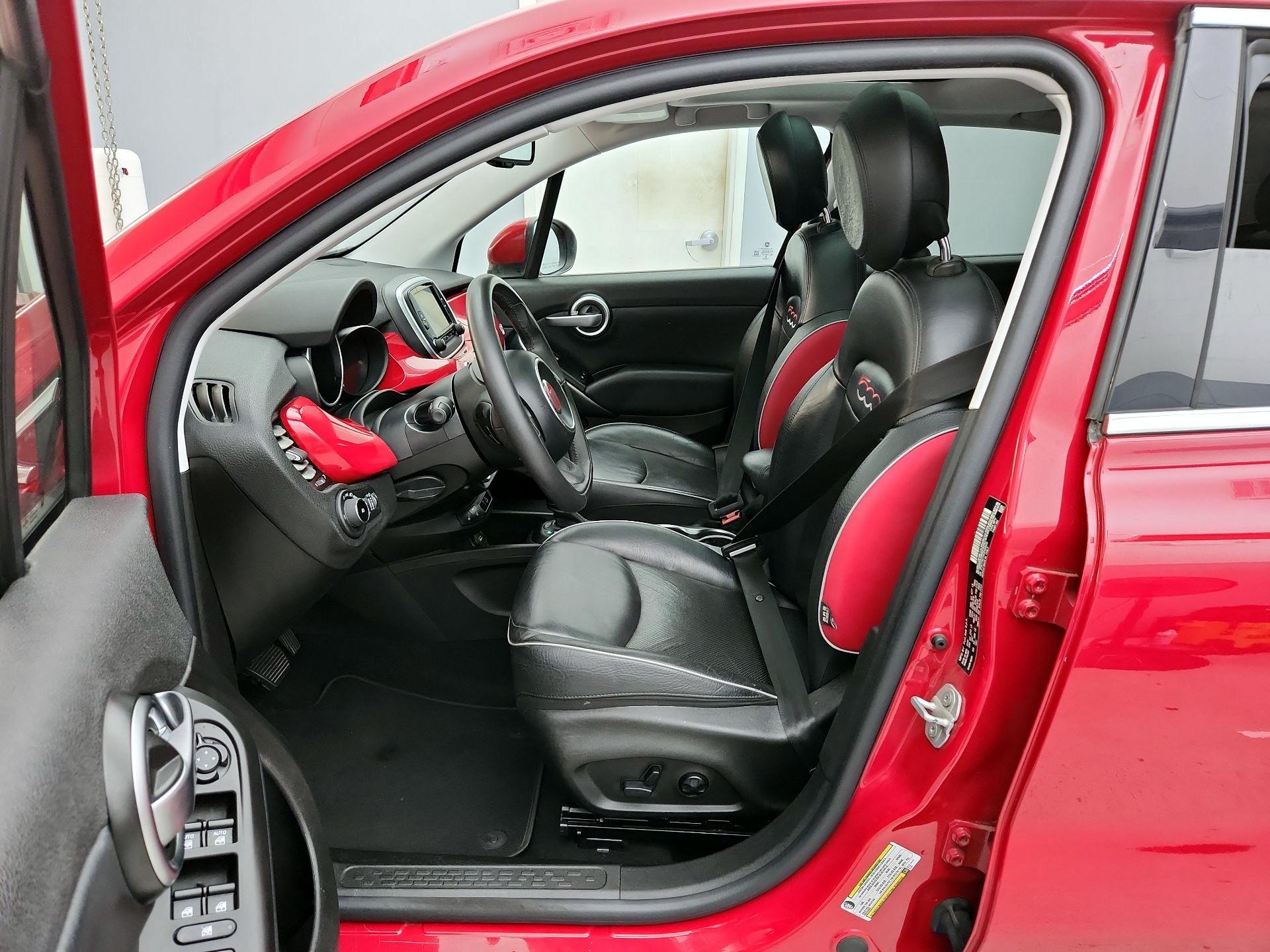 Thumbnail: 2016 Fiat 500X - 11