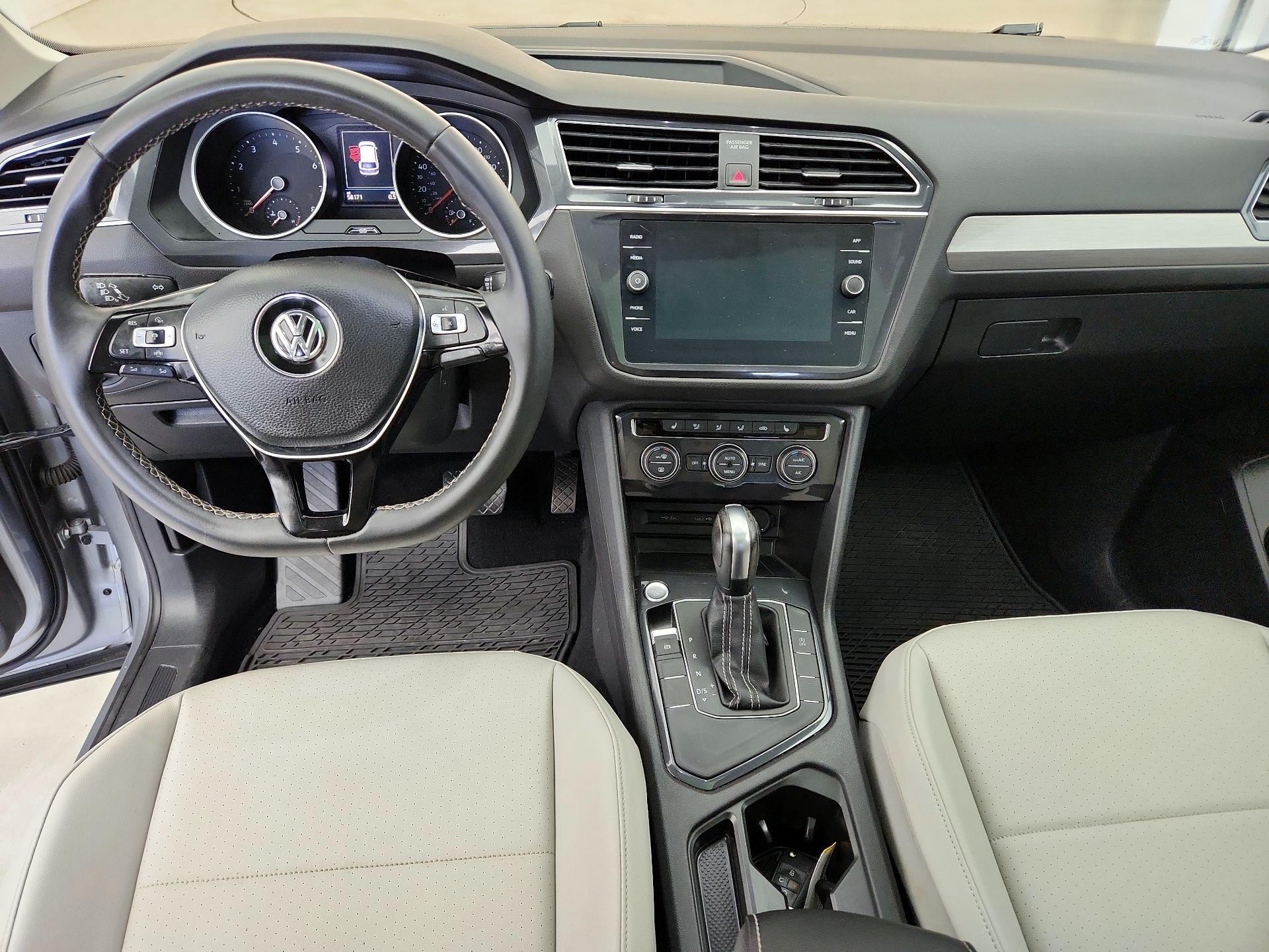 Thumbnail: 2021 Volkswagen Tiguan - 9
