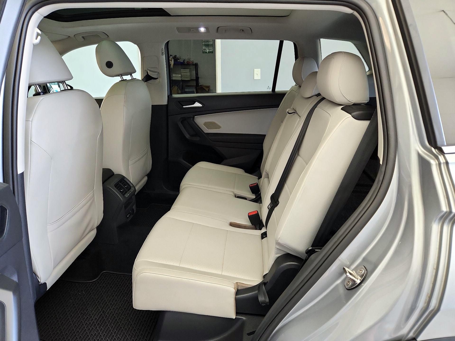 Thumbnail: 2021 Volkswagen Tiguan - 20