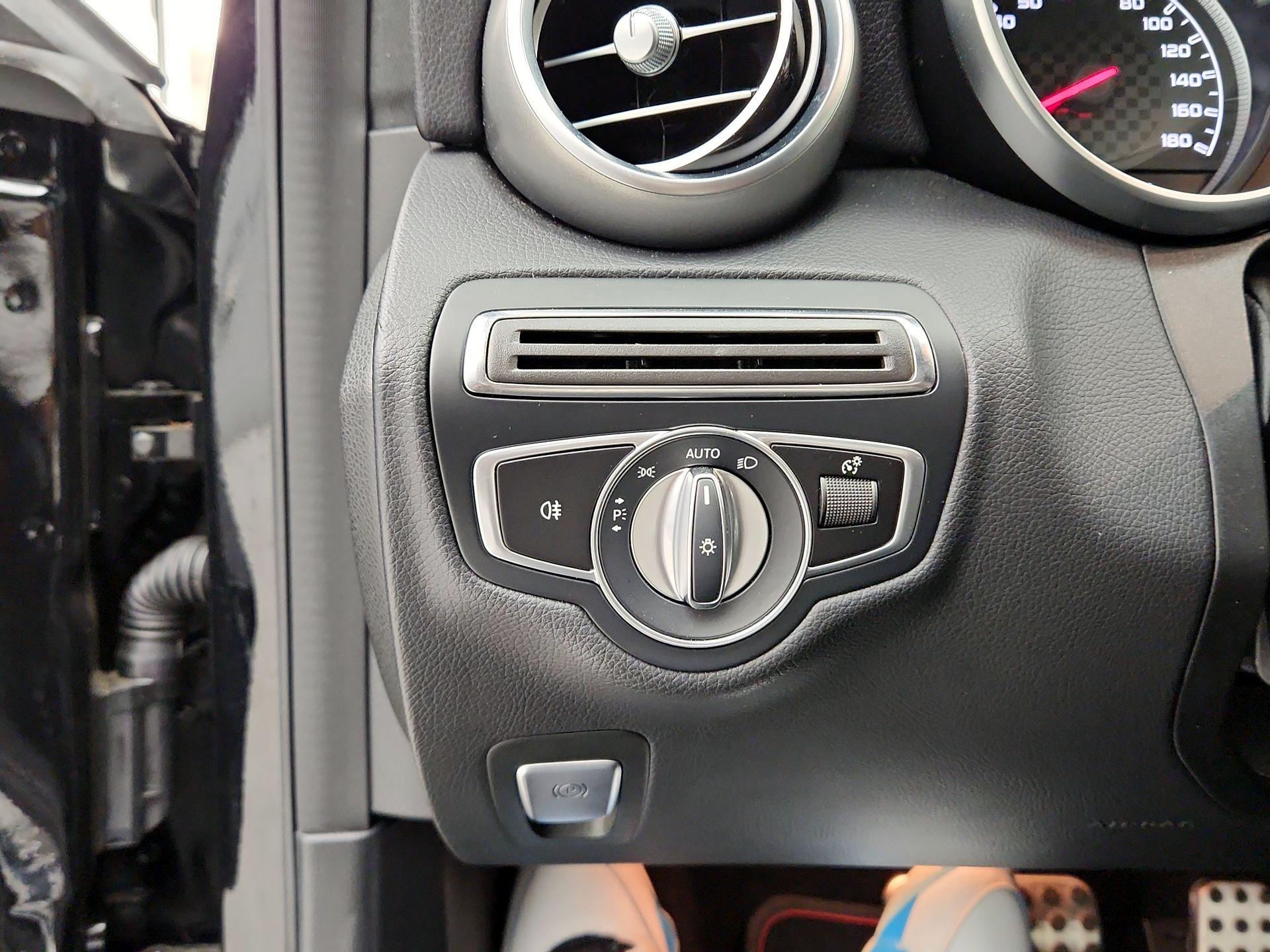 Thumbnail: 2019 Mercedes-Benz C-Class - 13