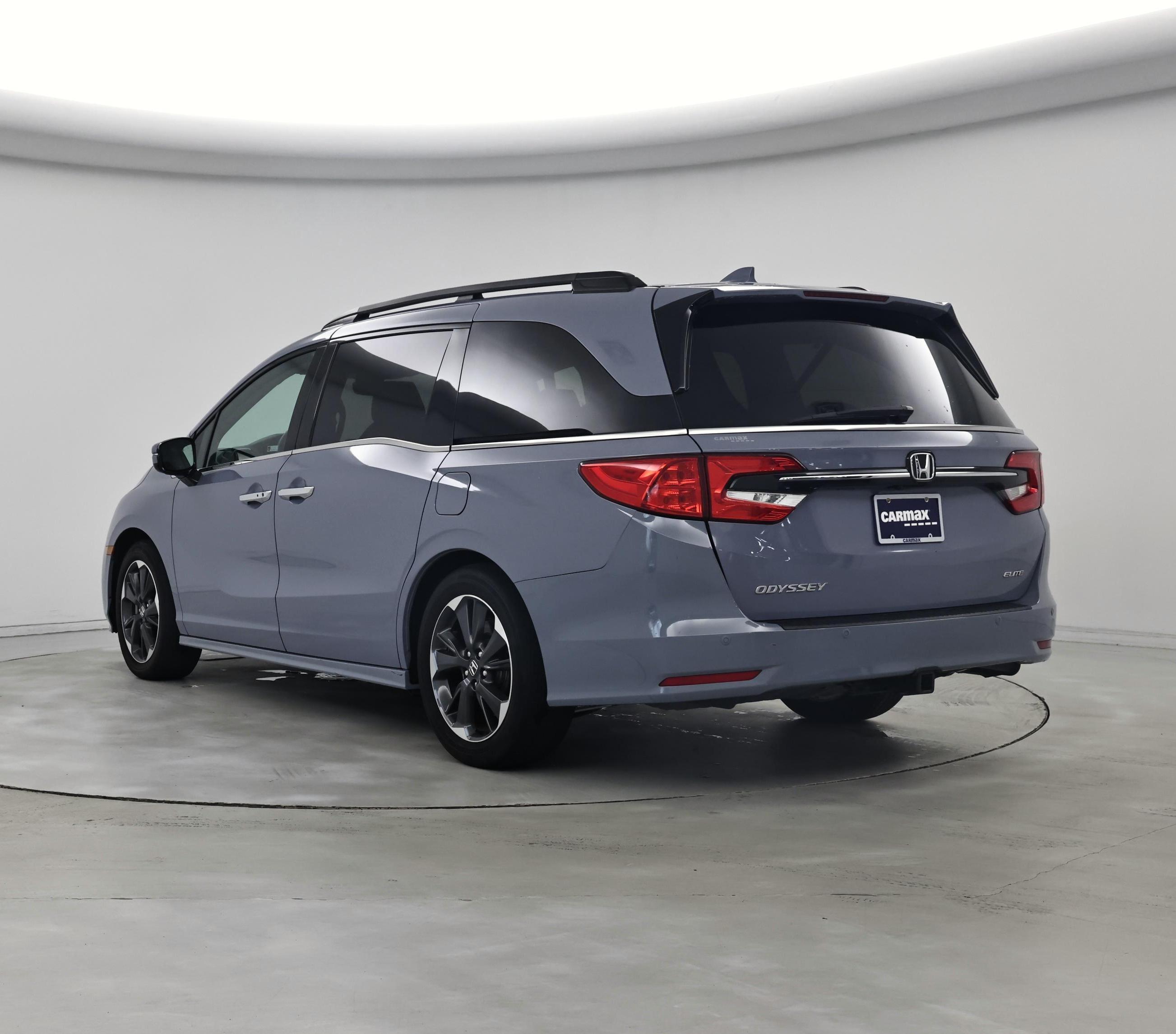 Thumbnail: 2023 Honda Odyssey - 2