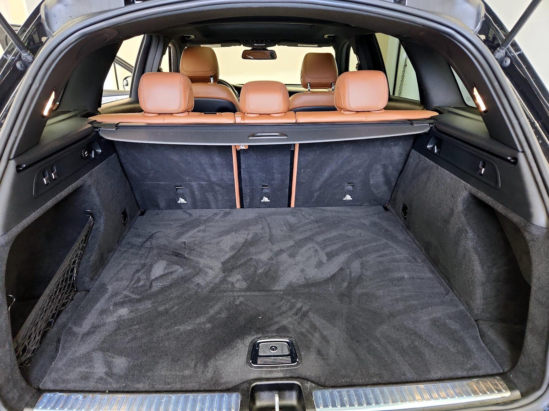 Thumbnail: 2019 Mercedes-Benz GLC - 20