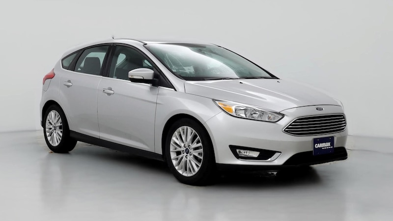 2016 Ford Focus Titanium Hero Image