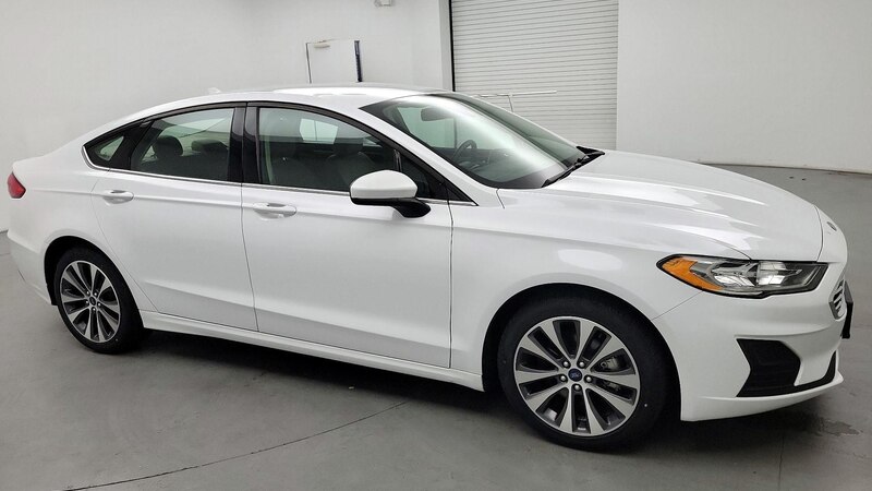 2020 Ford Fusion SE 4