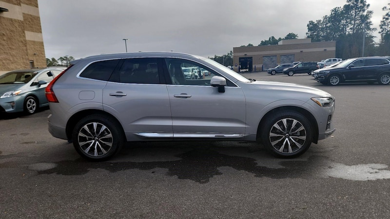 2023 Volvo XC60 B5 Plus 4