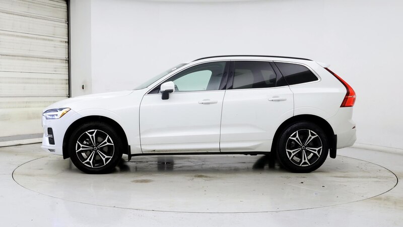 2022 Volvo XC60 B5 Momentum 3